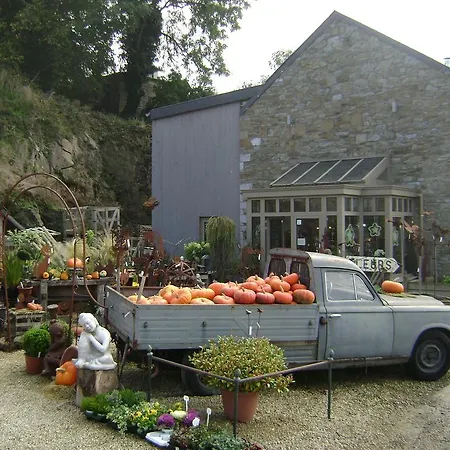 Country house De Corbion Envie D'ailleurs 6personnes Et Le Pt Bonheur 2 Personnes Leignon