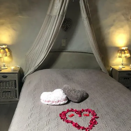 De Corbion Envie D'ailleurs 6personnes Et Le Pt Bonheur 2 Personnes Country house