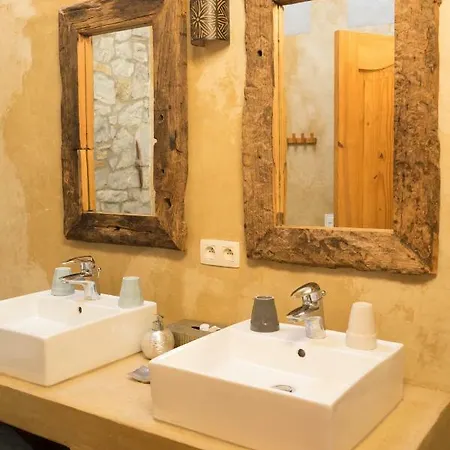 De Corbion Envie D'ailleurs 6personnes Et Le Pt Bonheur 2 Personnes *