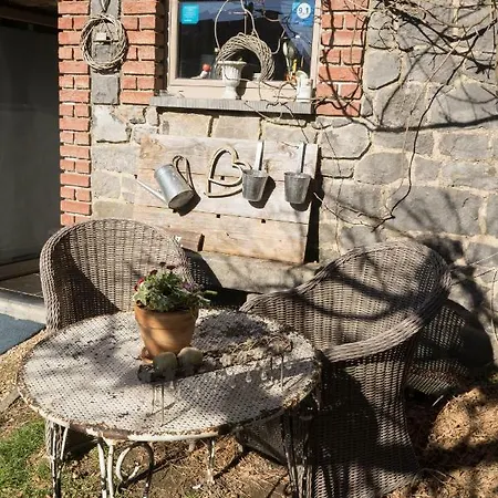 De Corbion Envie D'ailleurs 6personnes Et Le Pt Bonheur 2 Personnes Casa rural Leignon